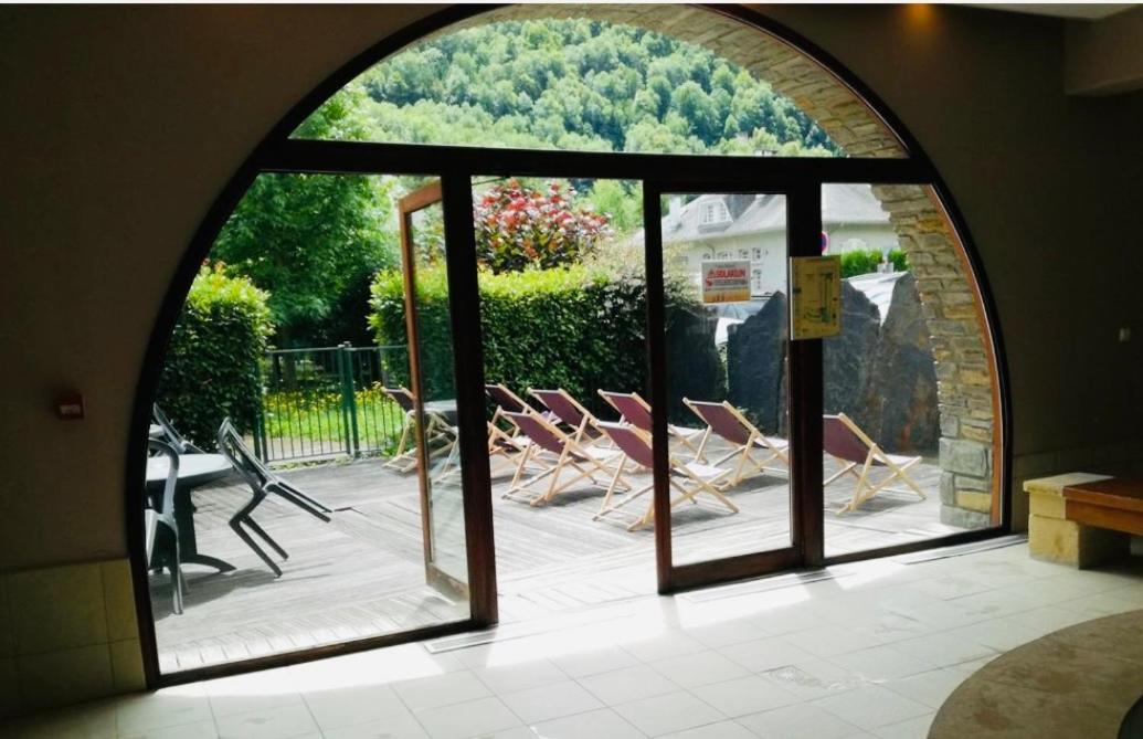 Appartement avec Piscine Intérieure Centre Village Saint Lary Exterior foto